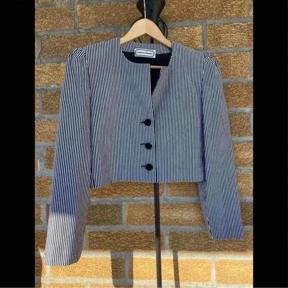 Carolina herrera crop blazer size 8 - Picture 2 of 9